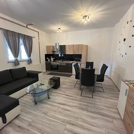 Apartment Tilia Otočac Buitenkant foto